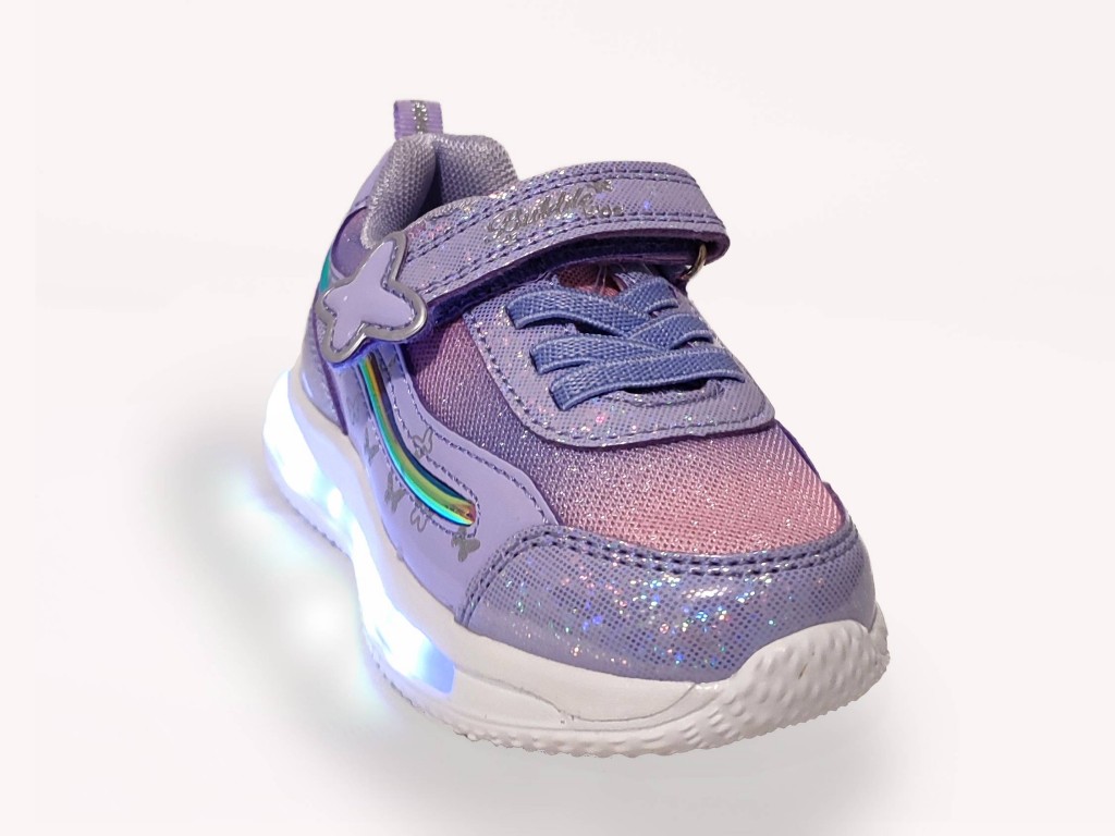 DEPORTIVAS DE NIÑA CON LUZ.